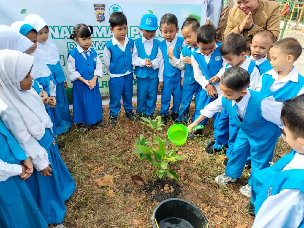 Semangat Hijaukan Lingkungan, Murid TK Felchi Kids Diberi Edukasi Green Policing