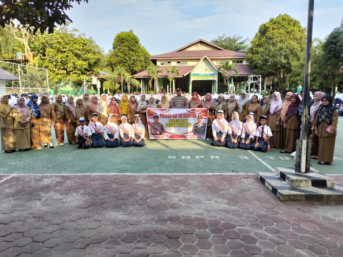 Police Goes To School, Polsek Tualang Ingatkan Bahaya Bullying hingga Knalpot Brong