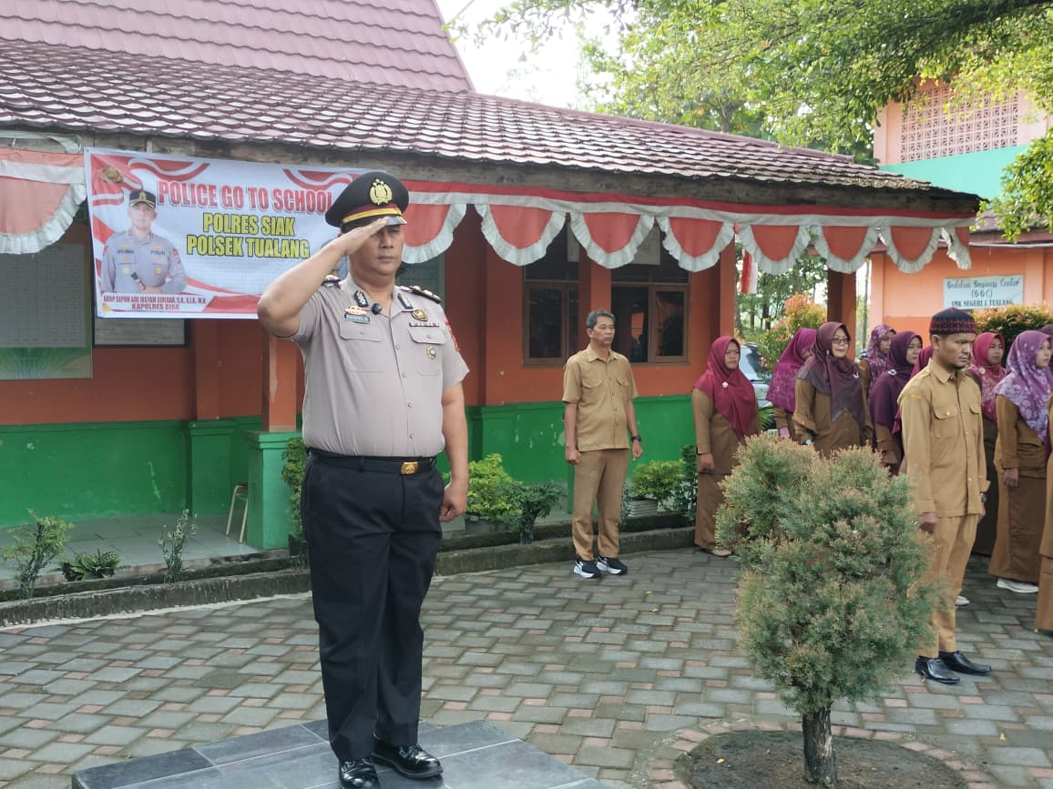 Police Go To School di SMKN 1 Tualang, Polisi Tekankan Larangan Knalpot Brong hingga Bahaya Narkoba