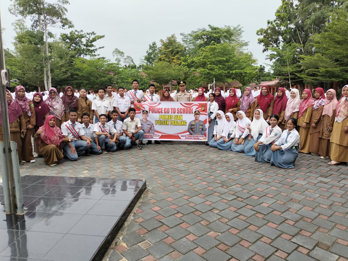 Police Go To School di SMKN 1 Tualang, Polisi Tekankan Larangan Knalpot Brong hingga Bahaya Narkoba