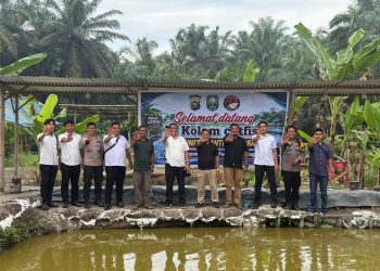 Berantas Narkoba Melalui Program Kampung Tangguh,Empang Pandan Kampung Binaan Polres Siak Dinilai Tim Ditresnarkoba Polda Riau