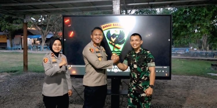 Perkuat Sinergitas dan Soliditas, Kapolres dan Wakapolres Siak Kunjungi Yonif TP 851 Barau Barau Cakti